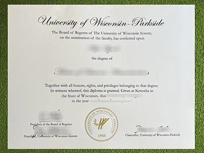 Read more about the article How to make fake University of Wisconsin Parkside diploma with transcript